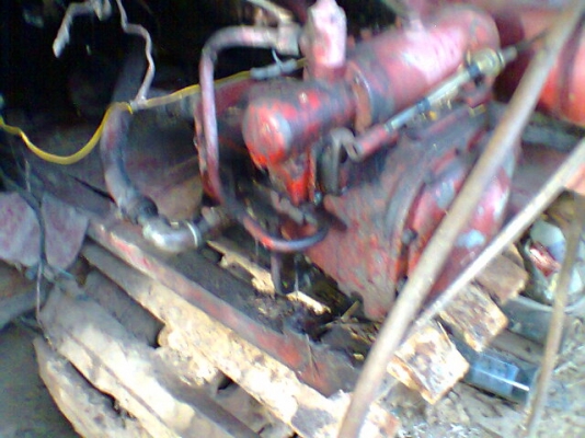 ขายรถเกื่ยว ศักดิ์พัฒนา อุ้มตัวเดินแทร็กเตอร์ มอเตอร์สิบHT