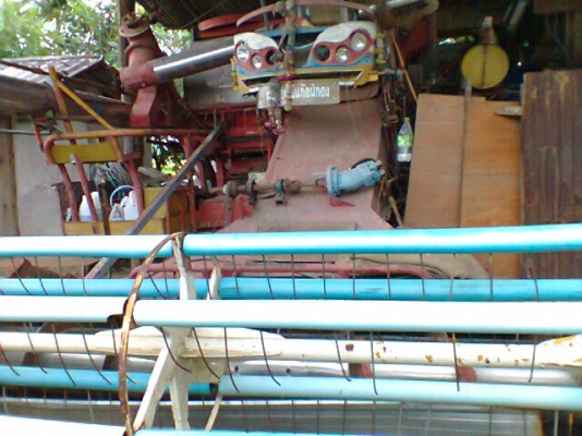 ขายรถเกื่ยว ศักดิ์พัฒนา อุ้มตัวเดินแทร็กเตอร์ มอเตอร์สิบHT