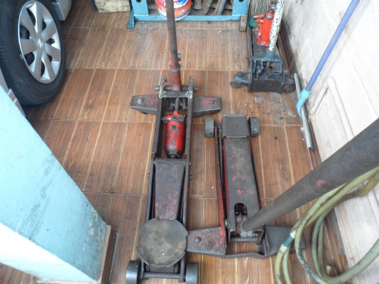 ตะเข้ครับ