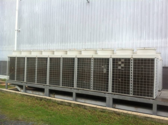 ระบบ หล่อเย็น เครื่องฉีดพลาสติก เสีย ต้องการขายด่วน