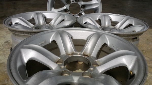 ล้อเล็บเหยี่ยวแท้แบบเดิมๆสวยๆ