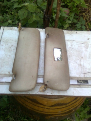 ที่บังแดด  Benz   และของ  BMW 2000