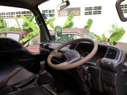 ขายรถบรรทุกขนาดกลาง