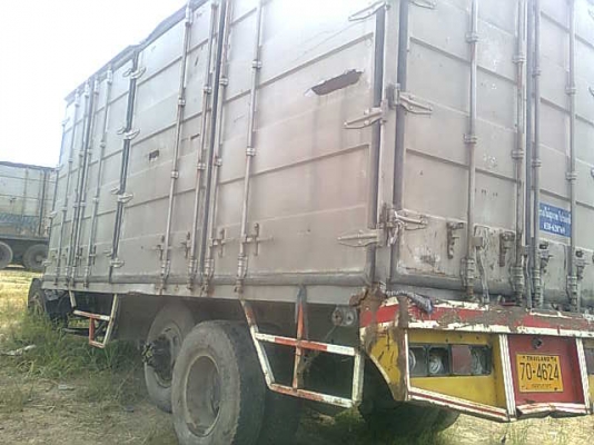 ต้องการขาย / รถ 10 ล้อ 1 เพลา / MITSU FN517M-TB0505 ( 195 แรง ) ต้องการขาย / รถ 10 ล้อ 1 เพลา / MITSU FN517M-TB0505 ( 195 แรง )