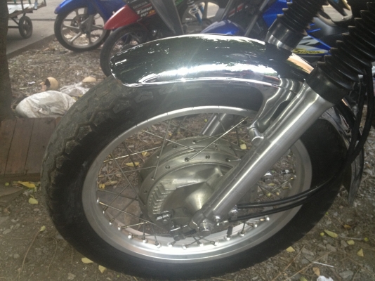 ขายSr 400มีทะเบียน108,000รถปี96tel0874145199