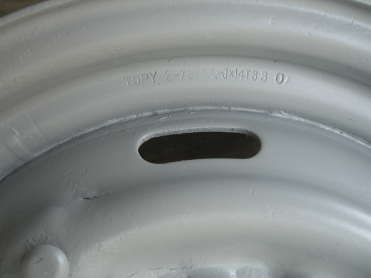 กะทะล้อเหล็กรถกระบะโบราณ ขอบ 14 นิ้ว 6 รู ใช้กับฝาตบได้