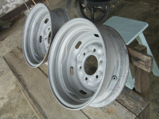 กะทะล้อเหล็กรถกระบะโบราณ ขอบ 14 นิ้ว 6 รู ใช้กับฝาตบได้