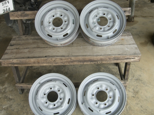 กะทะล้อเหล็กรถกระบะโบราณ ขอบ 14 นิ้ว 6 รู ใช้กับฝาตบได้