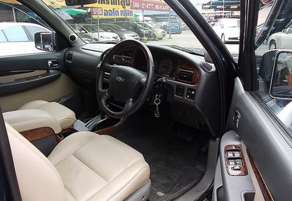 FORD - EVEREST - limited 2.5 AT ปี04 รถสวย มือเดียวออกห้าง FORD - EVEREST - limited 2.5 AT ปี04 รถสวย มือเดียวออกห้าง