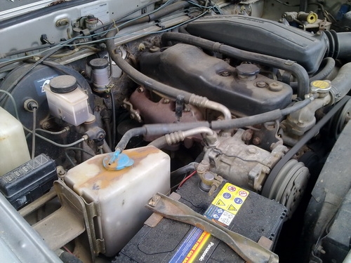 ขายรถกระบะ มาสด้า b2500  ปี 39