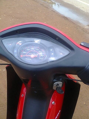 เวฟ100ปี50 ยูบ็อค สวย