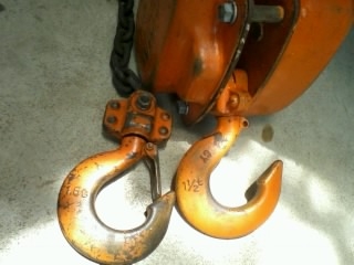 รอกโซ่  1.5 ตัน VITAL  JAPAN