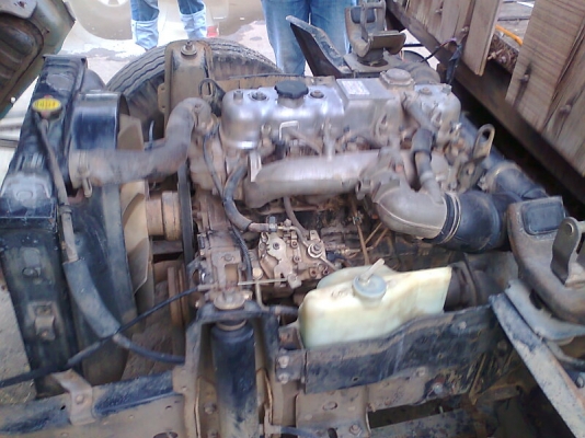 ขาย..รถISUZU NKR 55EU1 ปี 35 เครื่อง 88 แรงม้า เกียร์สั้น เครื่องดี คัสซีสวย เก๋งสวย ภายในสวย มีทะเบียนครบ.