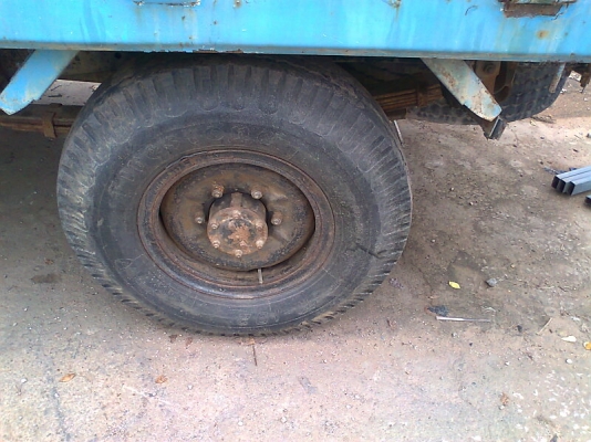 ขาย..รถISUZU NKR 55EU1 ปี 35 เครื่อง 88 แรงม้า เกียร์สั้น เครื่องดี คัสซีสวย เก๋งสวย ภายในสวย มีทะเบียนครบ.