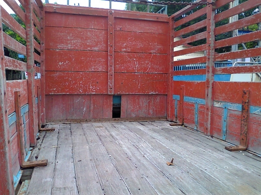 ขาย..รถISUZU NKR 55EU1 ปี 35 เครื่อง 88 แรงม้า เกียร์สั้น เครื่องดี คัสซีสวย เก๋งสวย ภายในสวย มีทะเบียนครบ.