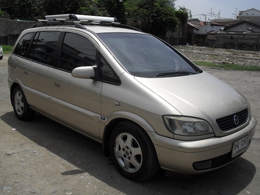 ZAFIRA 2.2 AT รถครอบครับ ประหยัด มีไฟแนนท์รองรับ