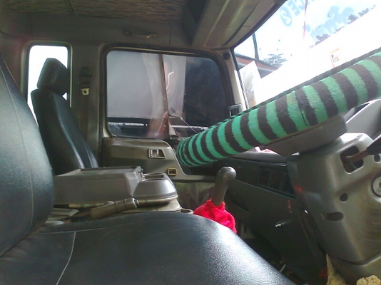 ขาย..รถสิบล้อ HINO FM 3H รถปี 37 เครื่องดี คัสซีสวย เก๋งสวย ภายในสวย มีแอร์เย็นเจี๊ยบ รถสวยครบ มีทะเบียน.