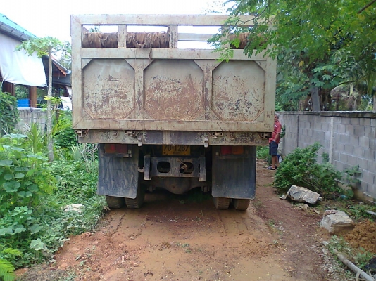 ขาย..รถสิบล้อ HINO FM 3H รถปี 37 เครื่องดี คัสซีสวย เก๋งสวย ภายในสวย มีแอร์เย็นเจี๊ยบ รถสวยครบ มีทะเบียน.