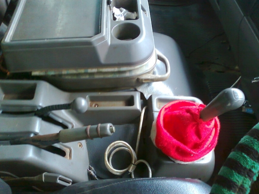 ขาย..รถสิบล้อ HINO FM 3H รถปี 37 เครื่องดี คัสซีสวย เก๋งสวย ภายในสวย มีแอร์เย็นเจี๊ยบ รถสวยครบ มีทะเบียน.