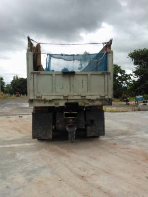 ขาย HINO 3 m 240 แรง ดั๊ม มีระบบลากจูง  (ขายพร้อมตัวลูกไปแล้ว)