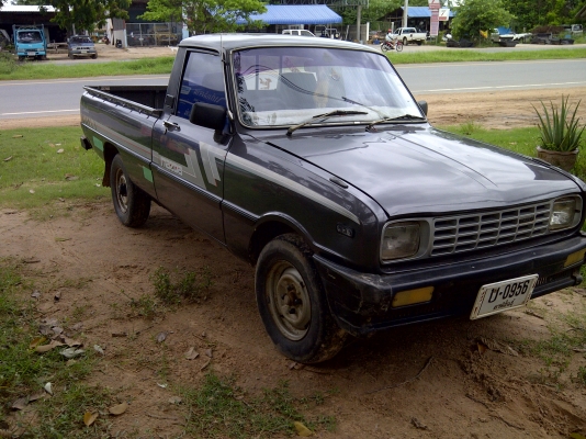 1989 MAZDA, FAMILIA 1.3  สีเทา เกียร์ธรรมดา เครื่องแน่นแรงดี พร้อมใช้งาน เดมทั่งคัน
