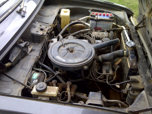 1989 MAZDA, FAMILIA 1.3  สีเทา เกียร์ธรรมดา เครื่องแน่นแรงดี พร้อมใช้งาน เดมทั่งคัน