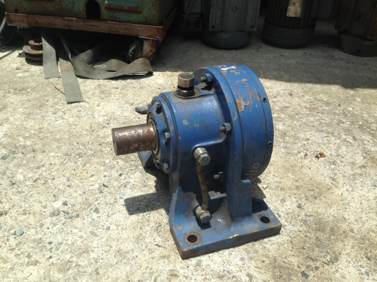 ขายหัวเกียร์ทดรอบ Sumitomo cyclo drive อัตราทด 1:60 สภาพดี พร้อมใช้งาน