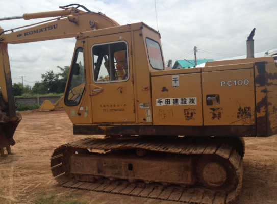ขายรถแบคโฮ Komatsu pc100-2 สภาพสวย พร้อมใช้ เดิมๆครับ