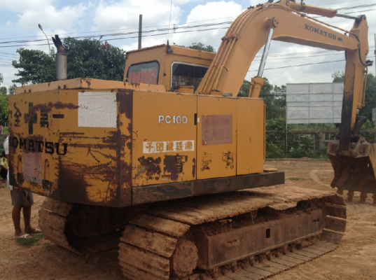 ขายรถแบคโฮ Komatsu pc100-2 สภาพสวย พร้อมใช้ เดิมๆครับ ขายรถแบคโฮ Komatsu pc100-2 สภาพสวย พร้อมใช้ เดิมๆครับ