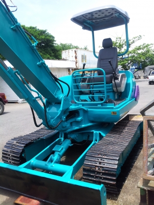 ขายรถขุด KOMATSU PC40-7 รถนอก ขายรถขุด KOMATSU PC40-7 รถนอก