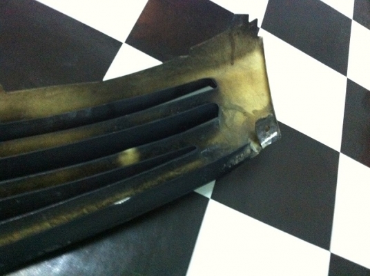 กระจังแต่งยุ่นใส่ Honda Stream