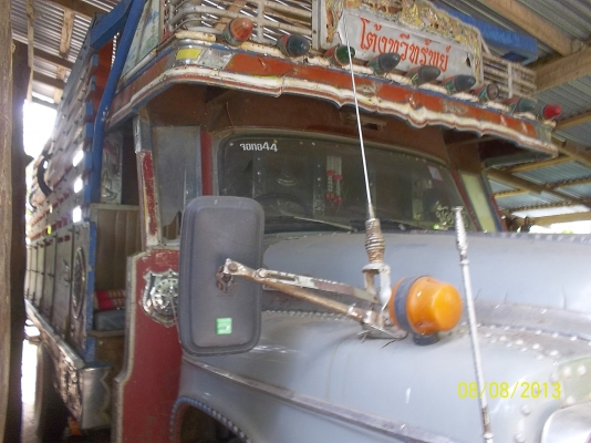 ขาย6ล้อหัวยาวอิซูสุ เฟืองท้ายฤฟูโซ่เคยลากอ้อยมานานอยากขาย ขาย6ล้อหัวยาวอิซูสุ เฟืองท้ายฤฟูโซ่เคยลากอ้อยมานานอยากขาย