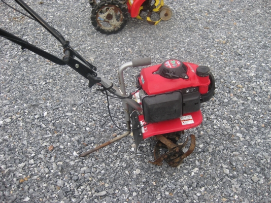 เครื่องพรวนดิน