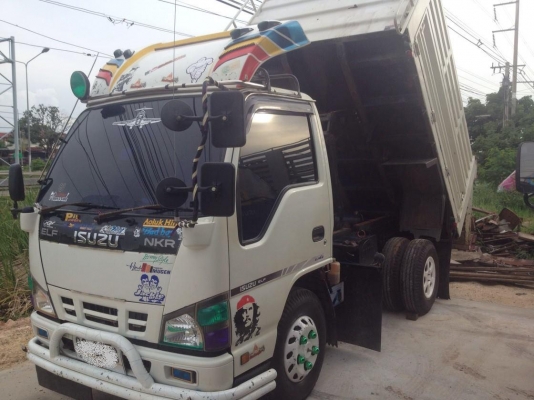 ***ขายแล้วครับขอบคุณ Truck2hand ขาย6ล้อดั๊มกระป๋อง 88 หัวขาว สวยจัด ไม่มีช้ำ ISUZU NKR 88 ห้างแท้ปี 49 เครื่องเดิมเกียร์เดิม เทอโบอินเตอร์ฯ ช่วงล่างแน่นคัสซีสวยไม่ช้ำ กระบะดั๊มเหล็กสวยสดพื้นสวยข้างสวย หัวบางเดิมภายในสวยมากคอนโซลครบ พ.พาวเวอร์ แอร์เย็น ยาง