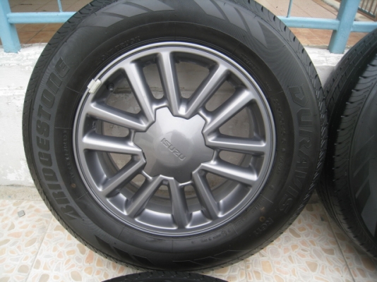 ขายล้อแม็ก All new Isuzu d-max ป้ายแดง 16"x 6.5" et41 6รู139 + ยางปี 0413  สนใจติดต่อ เล็กคลองสามครับ (081-3747940)