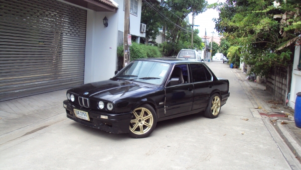 ขายด่วนbmw e30เครื่อง1jzช่างล่างสกายรายยกแพร่แก๊ส+น้ำมันแอร์เย็นราคาต่อรองได้นิตหน่อย