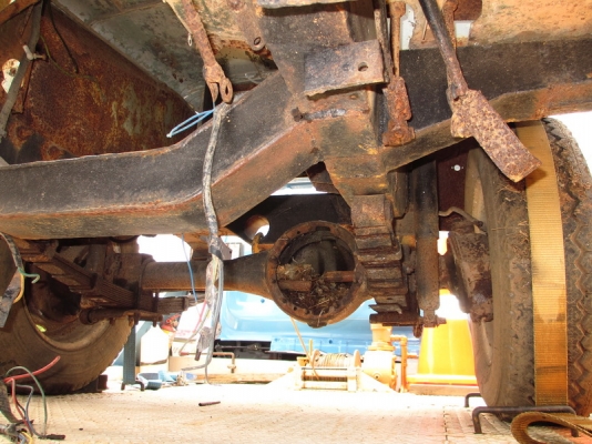 ขาย โครง+คัชซี Land Rover Serie1 แท้ ไม่มีทะเบียน ขาย โครง+คัชซี Land Rover Serie1 แท้ ไม่มีทะเบียน