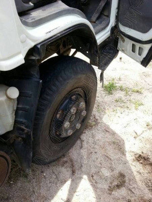 รถบรรทุก 6 ล้อดั๊มพ์ ยี่ห้อ ISUZU รุ่น NQR