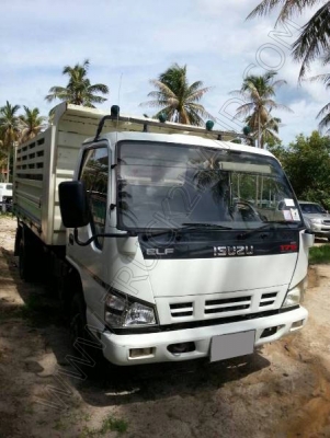 รถบรรทุก 6 ล้อดั๊มพ์ ยี่ห้อ ISUZU รุ่น NQR