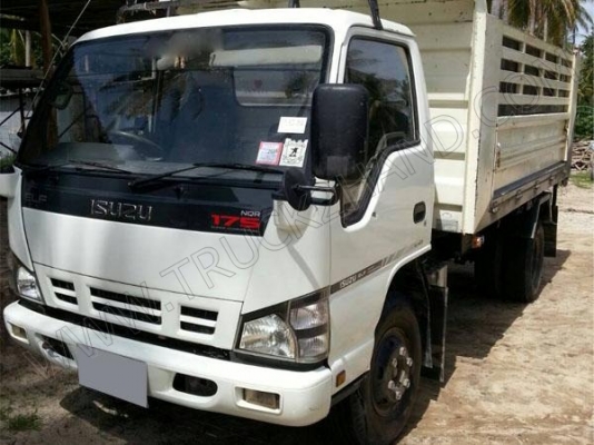 รถบรรทุก 6 ล้อดั๊มพ์ ยี่ห้อ ISUZU รุ่น NQR