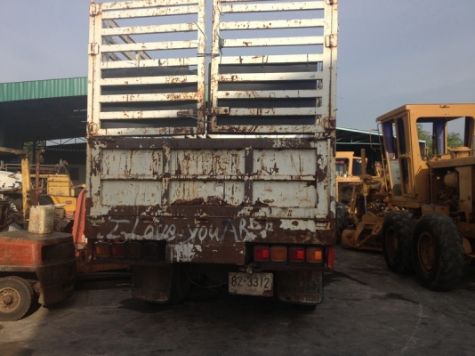 ขาย สิบล้อ ISUZU กระบะคอก 7 เมตร ขาย สิบล้อ ISUZU กระบะคอก 7 เมตร