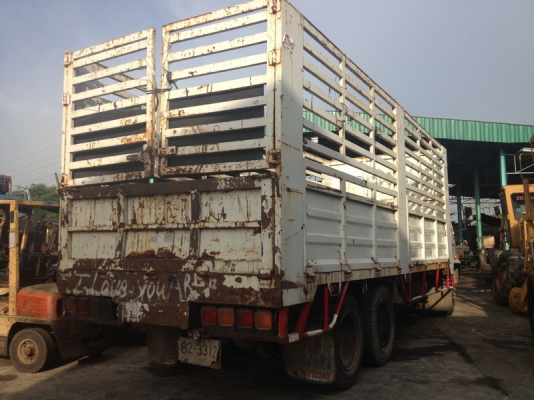 ขาย สิบล้อ ISUZU กระบะคอก 7 เมตร ขาย สิบล้อ ISUZU กระบะคอก 7 เมตร