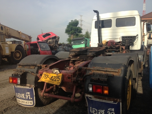 ขายสิบล้อหัวลาก BENZ สภาพพร้อมใช้งาน ขายสิบล้อหัวลาก BENZ สภาพพร้อมใช้งาน