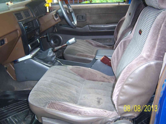 น้องฝากขาย nissan big-m แวน  เครื่องดีครับใช้งานทุกวัน(ด่วนครับ)