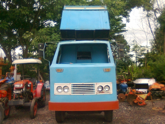 อีแต๋น 6 ล้อดั๊ม เครื่อง KM 6 สูบ 120 แรงม้า สวย ทน แน่น อึด สู้ทุกงาน ทดลองขับได้ทุกวัน ราคาต่อรองได้ครับ..