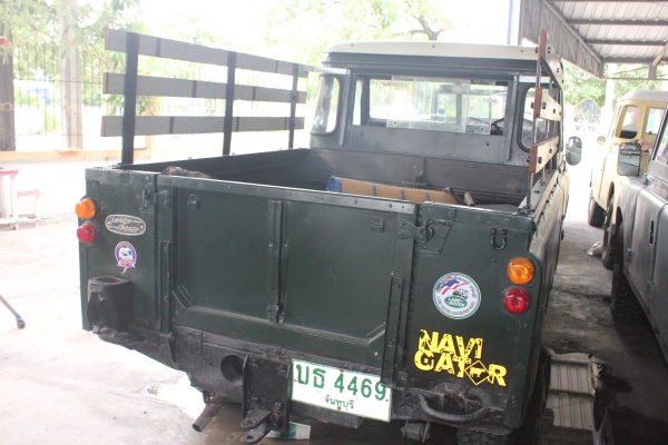 LAND rover