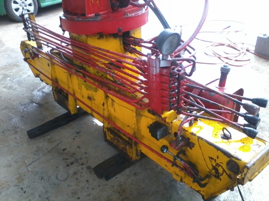 ขายเครน4.5ตัน TADANO ท้องวี 4ปอก3ชัก ลวดสลิงใหม่ สภาพใช้งานได้ครับ