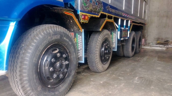 ขายรถ 12 ล้อ 2 เพลา กระบะเนียมคอกเกษตรดั้ม มีลำโพงลากลูก HINO PROFIA  P11C 325 แรง ปี.56 รถสวยราคาถูกๆ รีบจองด่วน