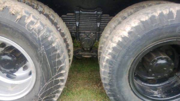 ขายรถ 12 ล้อ 2 เพลา กระบะเนียมคอกเกษตรดั้ม มีลำโพงลากลูก HINO PROFIA  P11C 325 แรง ปี.56 รถสวยราคาถูกๆ รีบจองด่วน