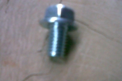 น็อต 12 mm ขายเป็นกิโลขนาด 12 _mm ครับ สภาพใหม่เนื้อเหล็กดี ตีเหมามาครับ ขายกิโลกรัมละ 100 บาท 1 กิโลมีประมาณ 120 ตัว ตามท้องตลาด ขายย่อยกันตัวละ 4 บาทครับ มีอยู่ประมาณ 200 กิโลครับ ราคานี้คุมครับ